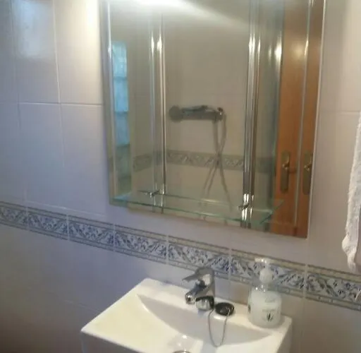 Adosado Con Gran Terraza * Villanova